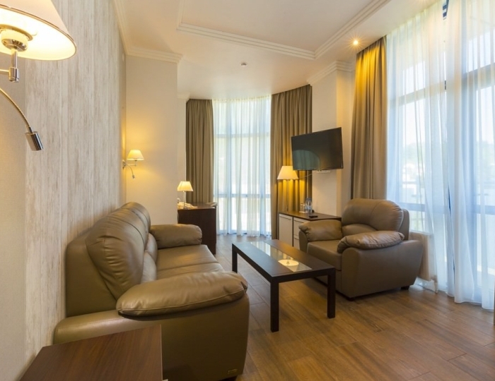 Люкс 2-комнатный (с душем) - Отель Sun Palace Gagra / Сан Палас Гагра